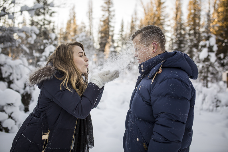 Winter Engagement Photos | Hana & Court